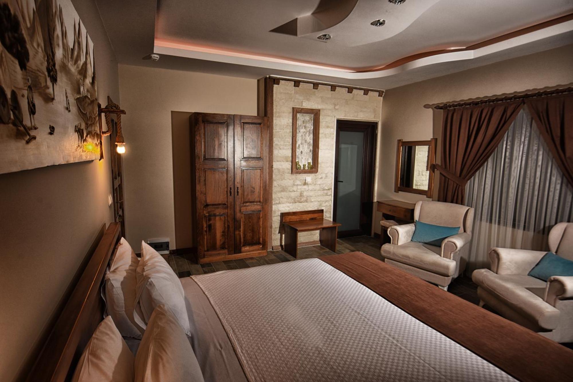 El Nazar Stone Suite Ючхисар Екстериор снимка