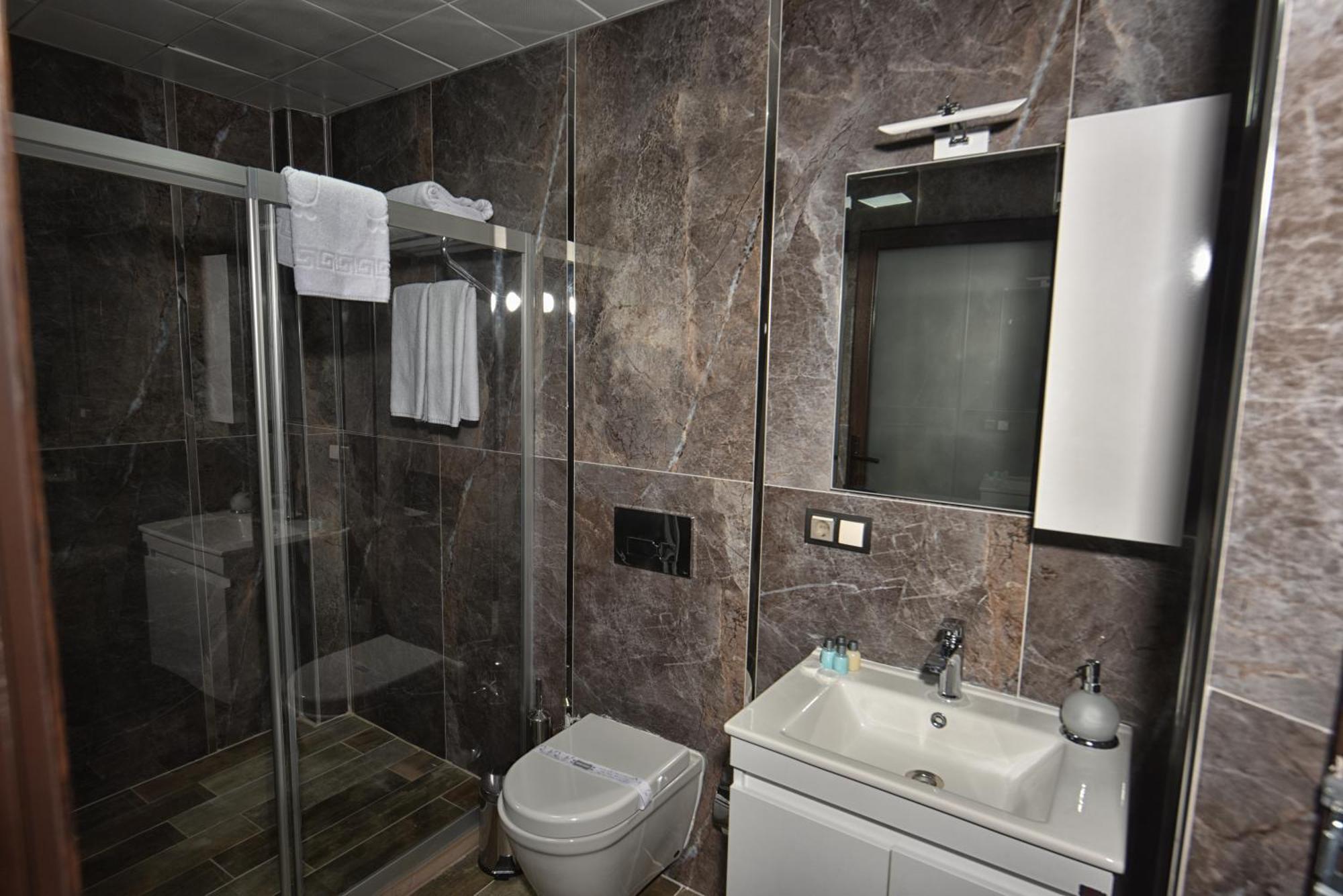 El Nazar Stone Suite Ючхисар Екстериор снимка